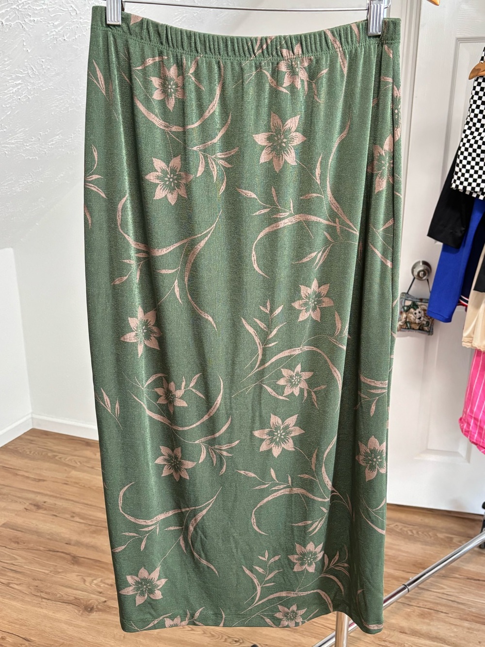90s Impressions of California skirt w/ tropical floral print, Petite Large